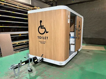 モバイルトイレ画像02